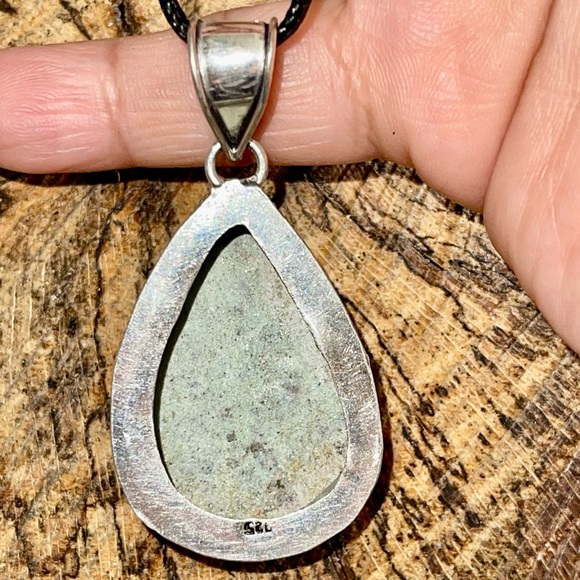 Beautiful Thick Setting Ruby Fuchsite Pendant 2” - Picture 3 of 6